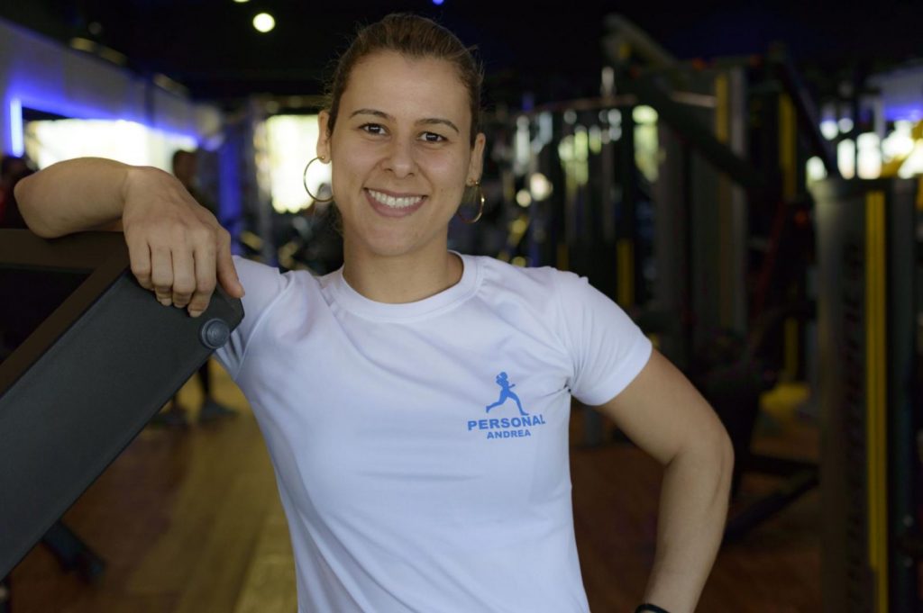 A personal trainer Andrea Ascacibas